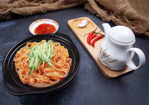 招聘普車、數(shù)車師傅和機(jī)加學(xué)徒